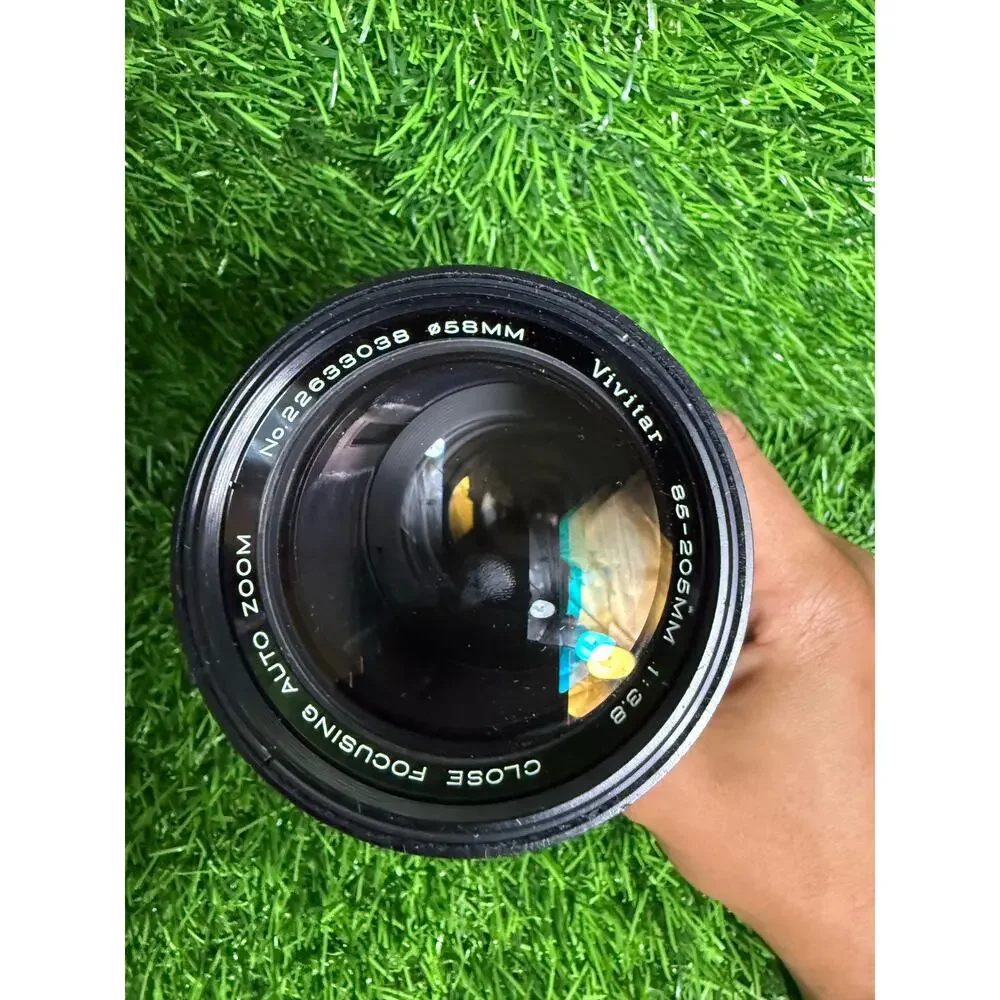 Vivitar Close Focusing Auto Zoom 85-205mm f/3.8 Lens 58mm Vintage Japan Kiron MF